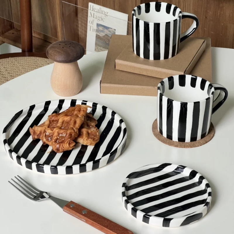 แก้วกาแฟเซรามิกลายทางเพ้นท์มือ - Korean Tea Set บทวิจารณ์และราคา